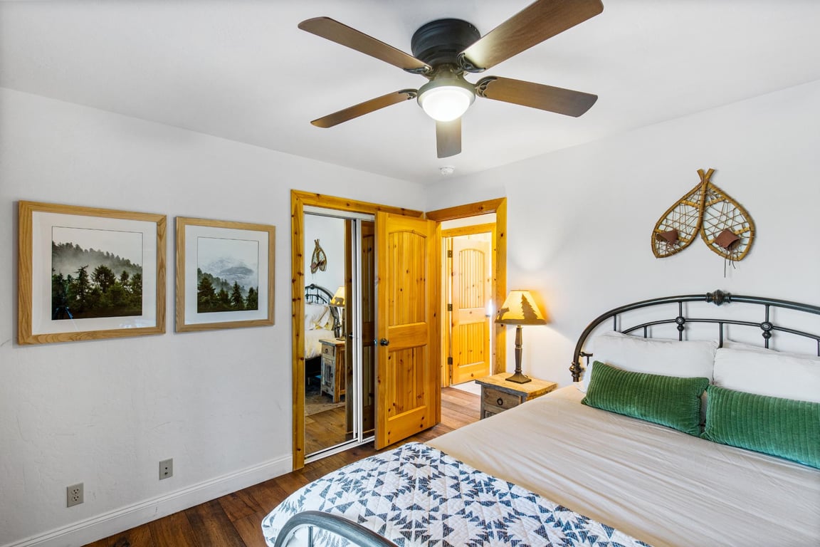 Cabin Image 32