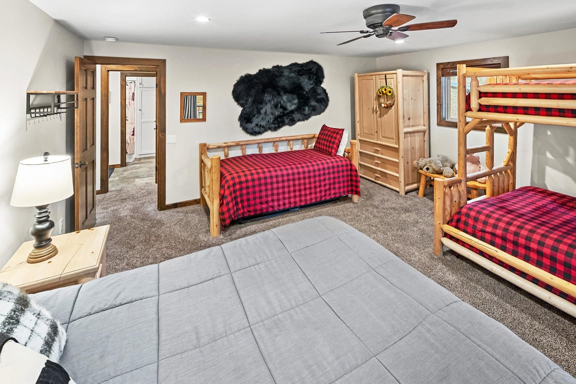 Cabin Image 55