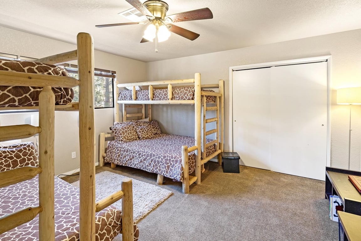 Cabin Image 43