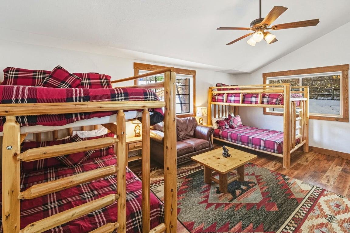 Cabin Image 51