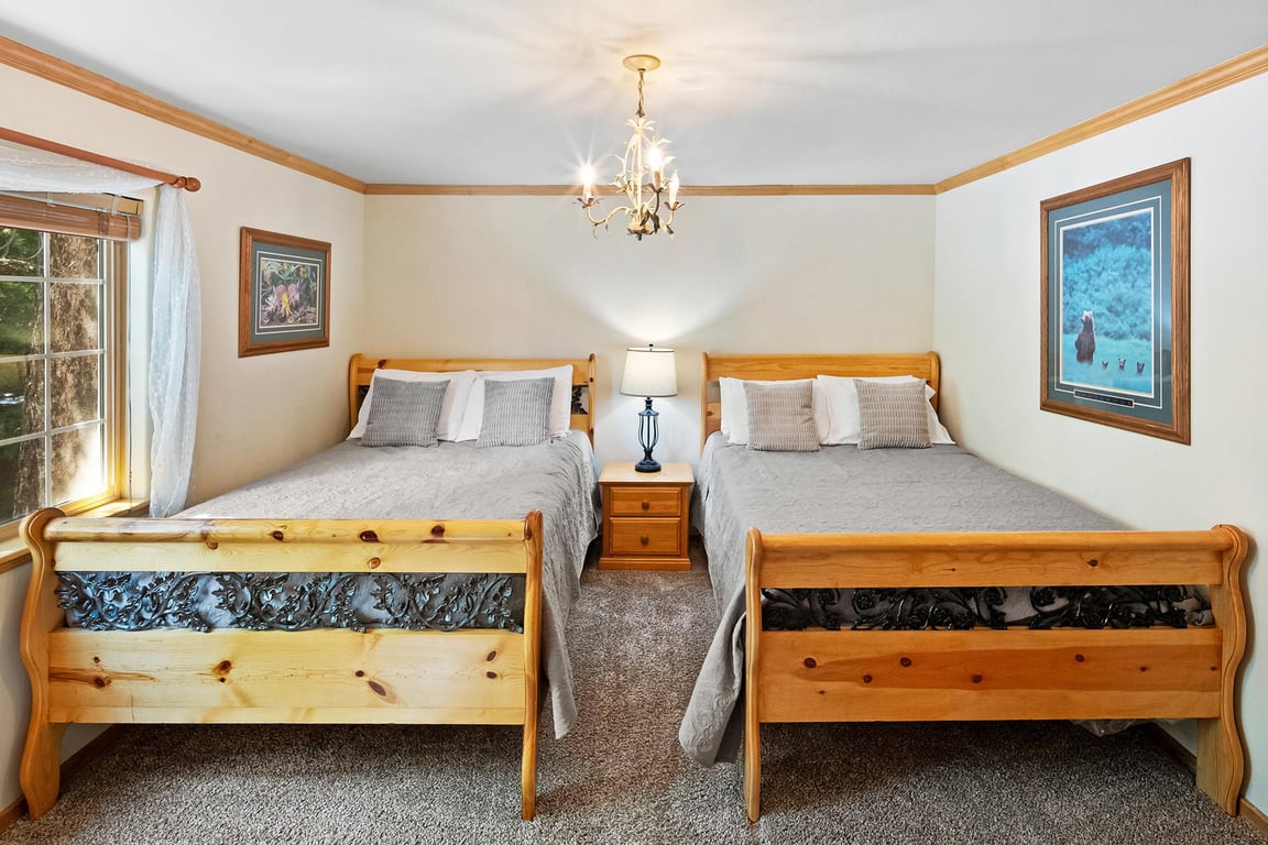 Cabin Image 32
