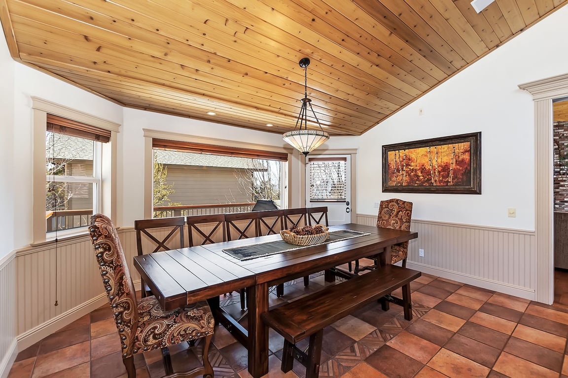 Cabin Image 16