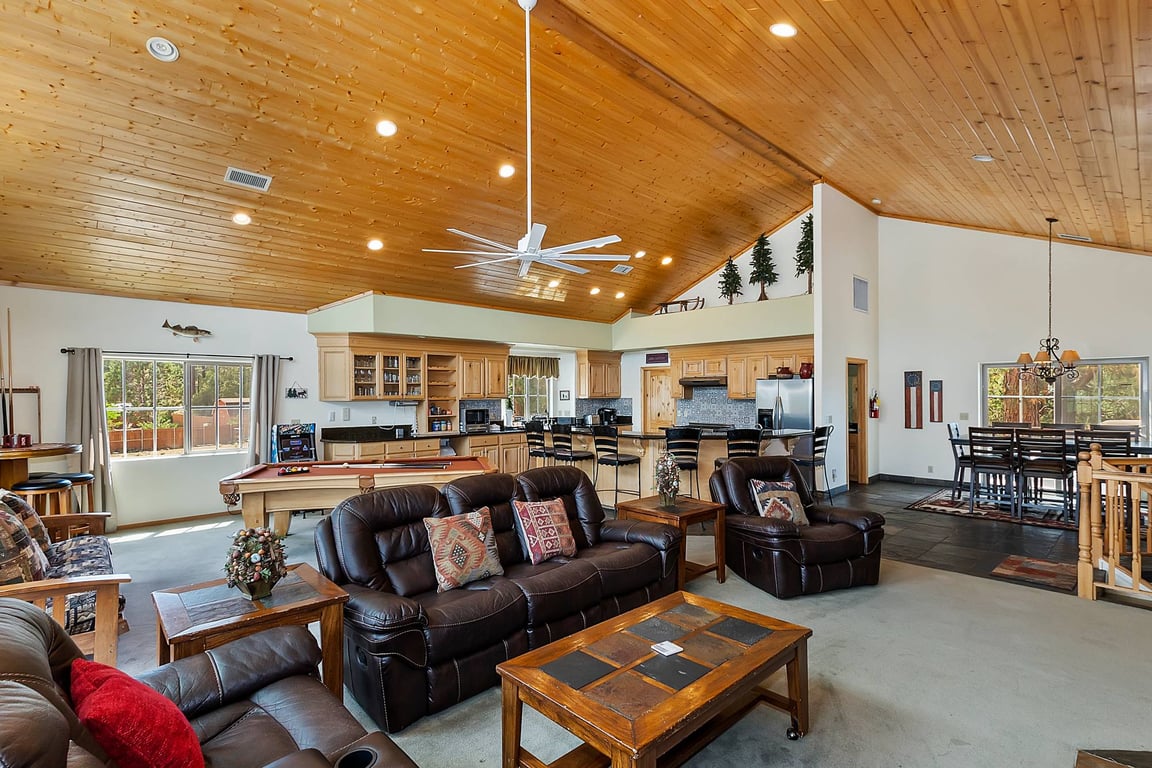 Cabin Image 7