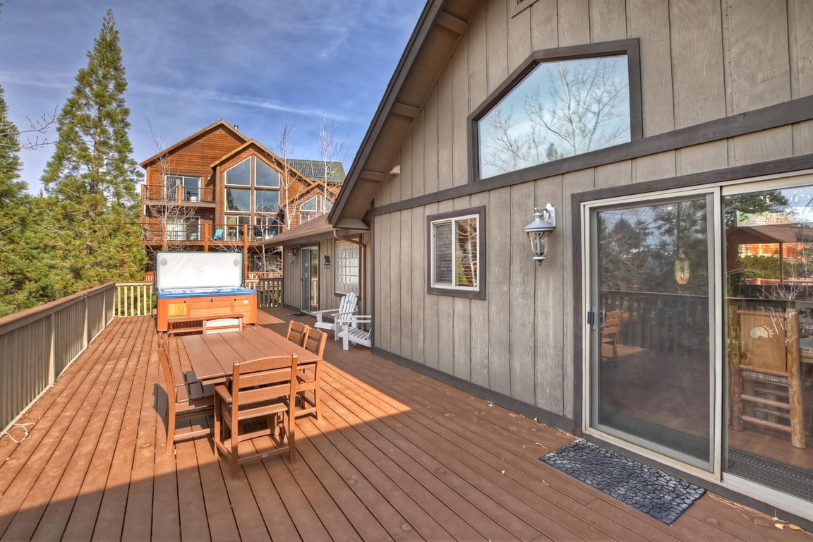 Cabin Image 28