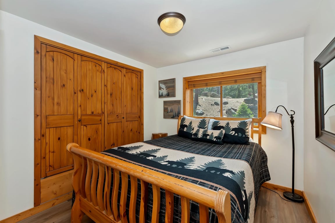 Cabin Image 23