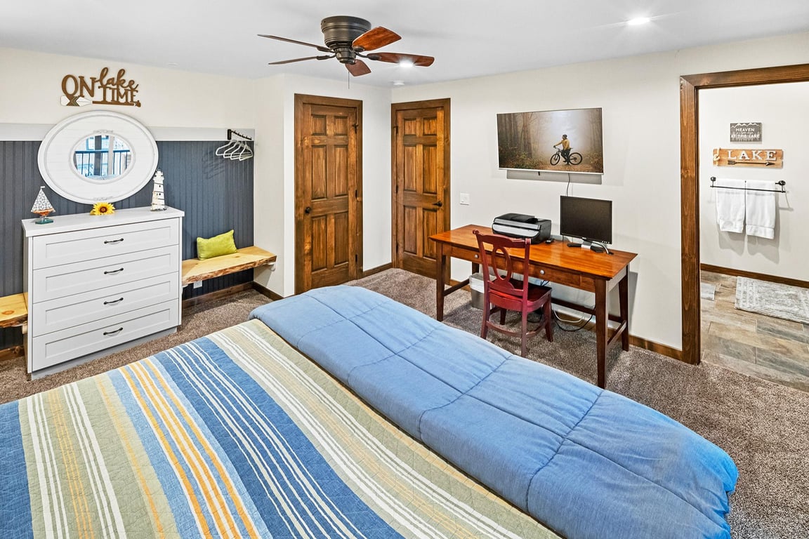 Cabin Image 44