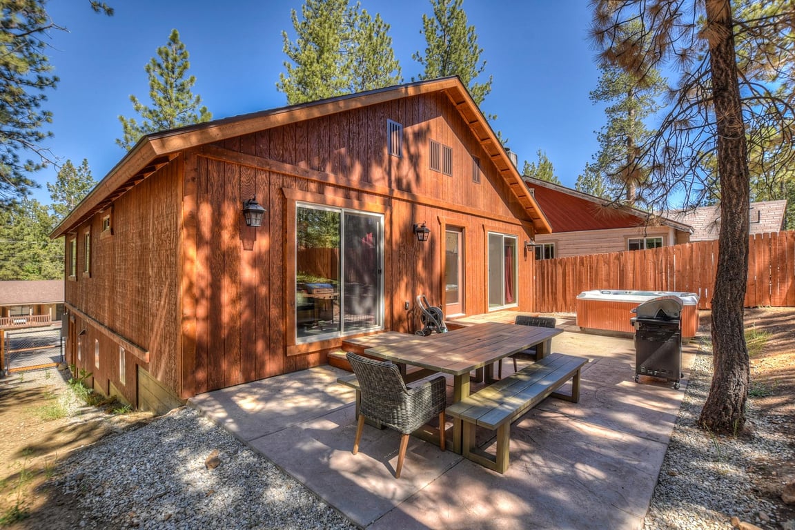 Cabin Image 23