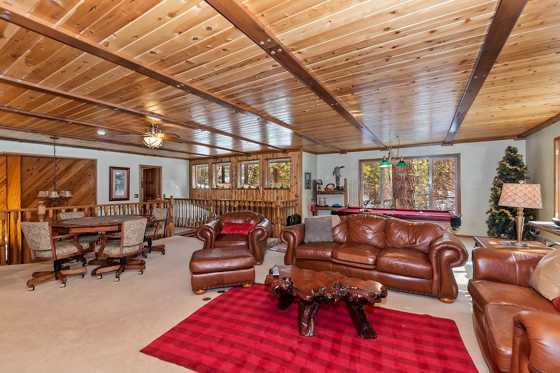 Cabin Image 32