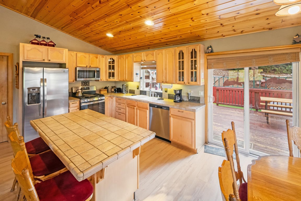 Cabin Image 15