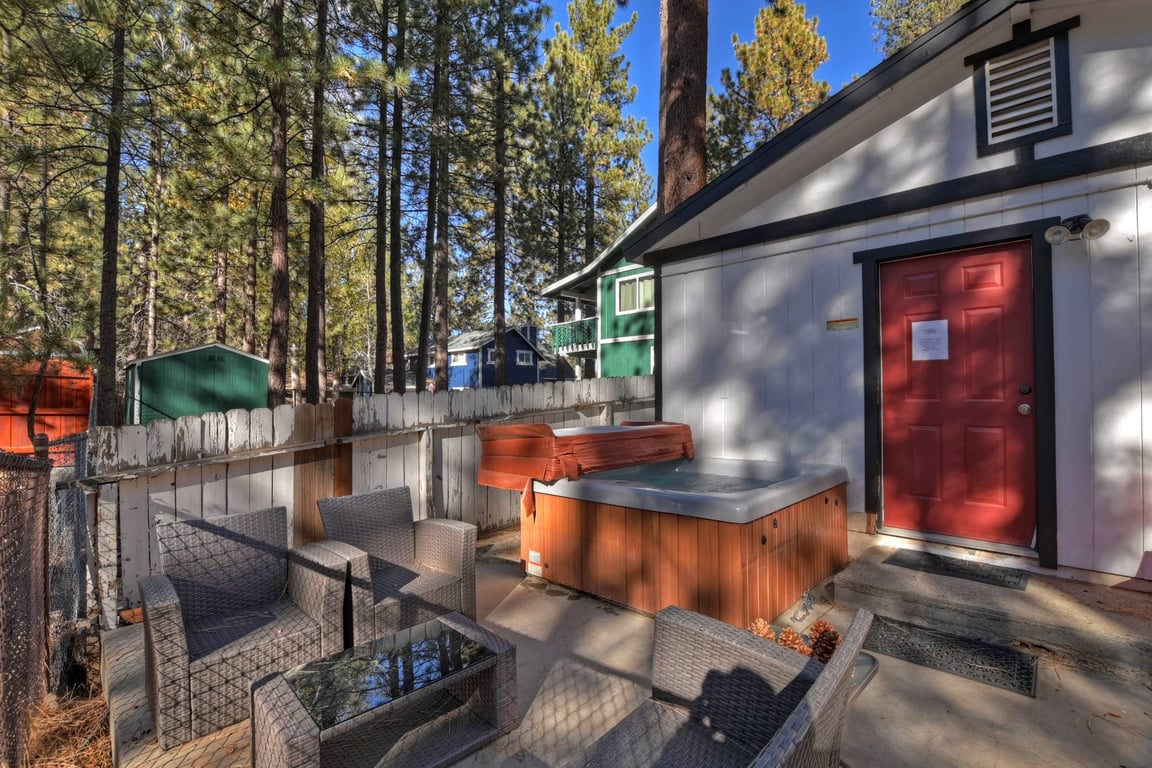 Cabin Image 24