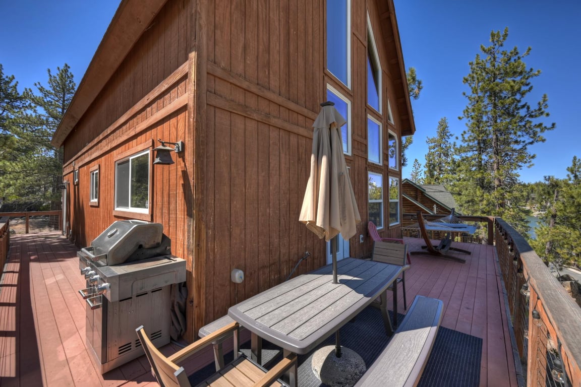 Cabin Image 10