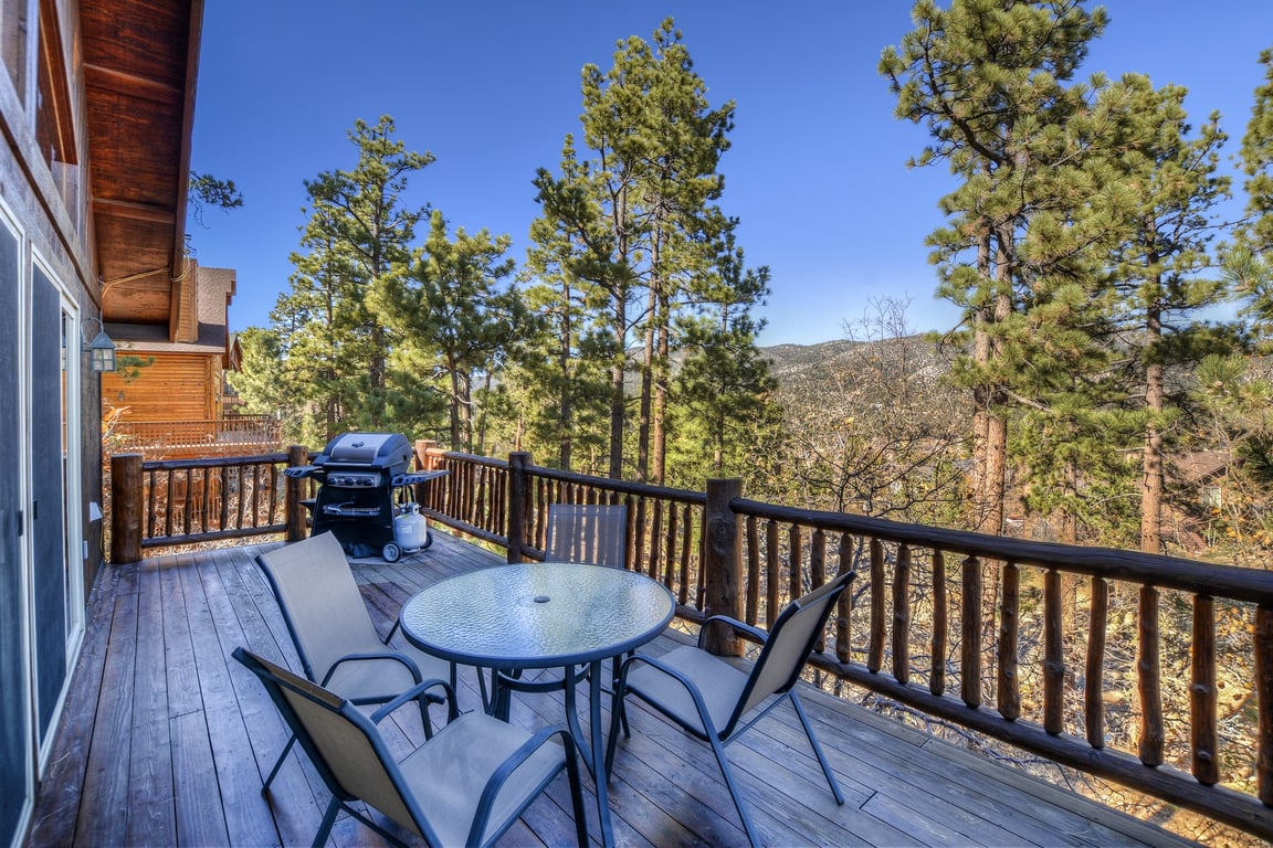 Cabin Image 12