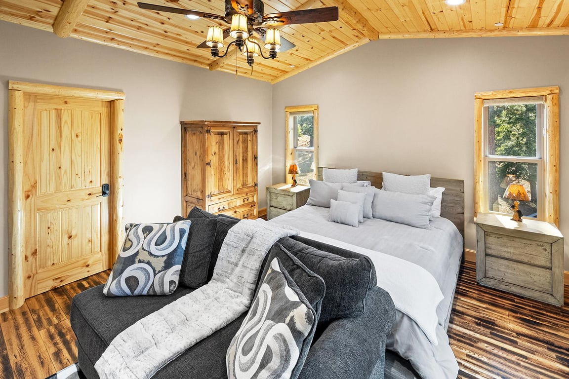 Cabin Image 39
