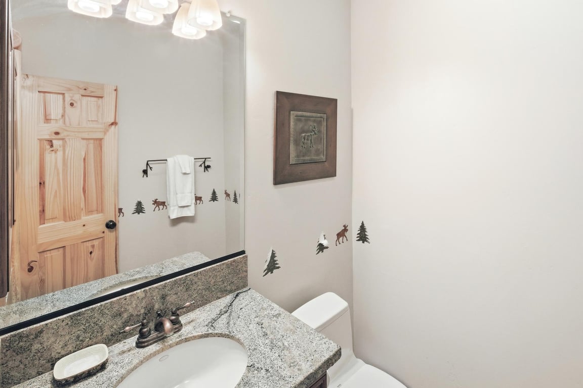 Cabin Image 35