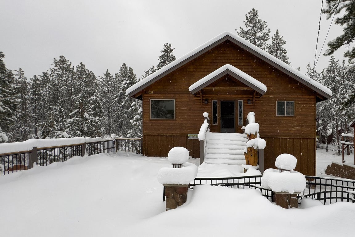 Cabin Image 36