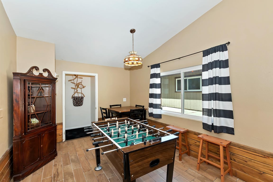 Cabin Image 8