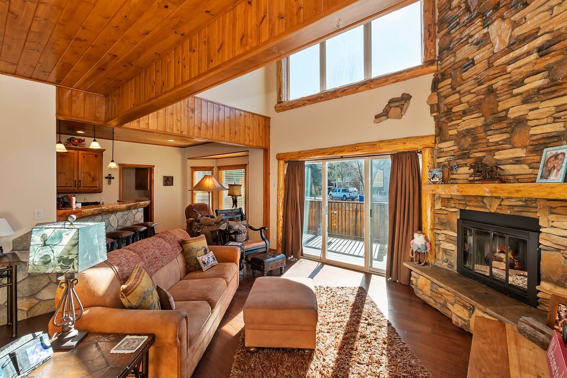 Cabin Image 8
