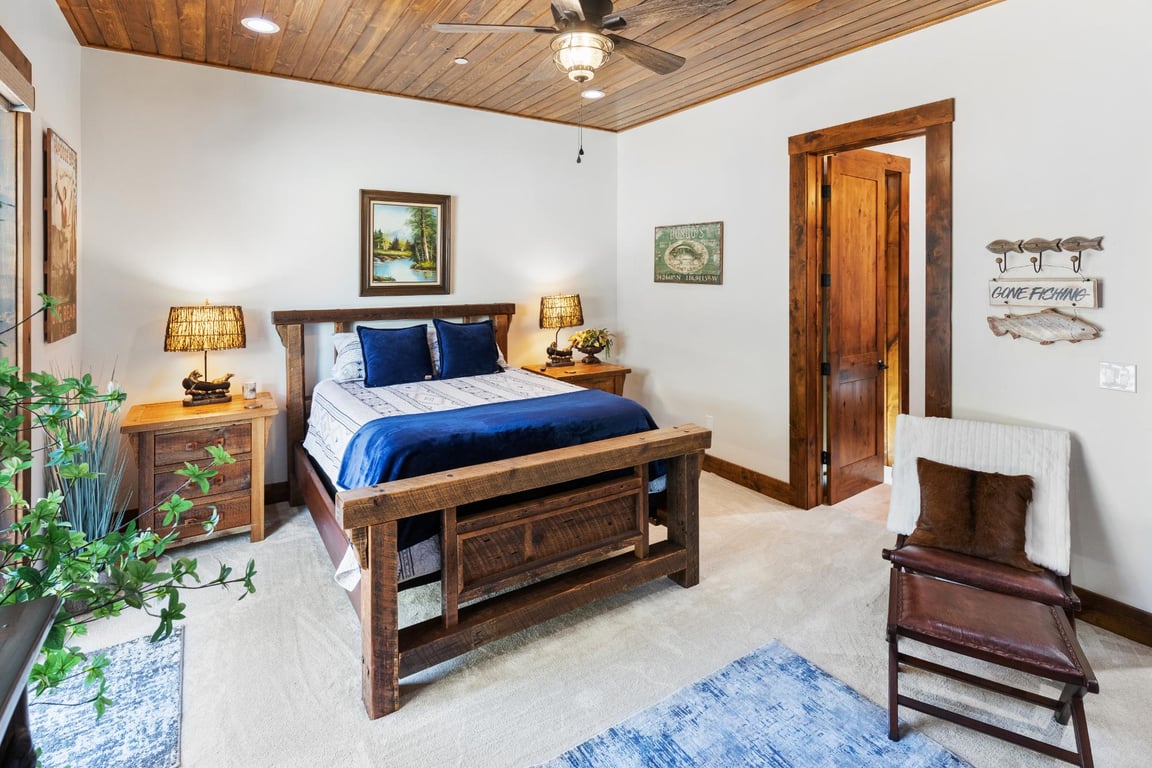 Cabin Image 57