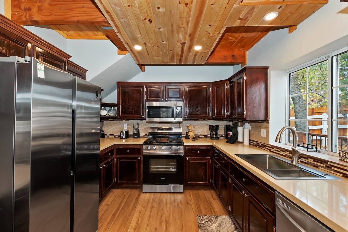 Cabin Image 14