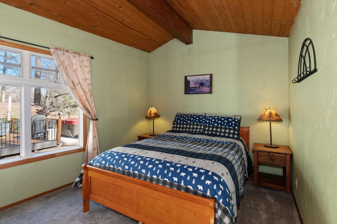 Cabin Image 19