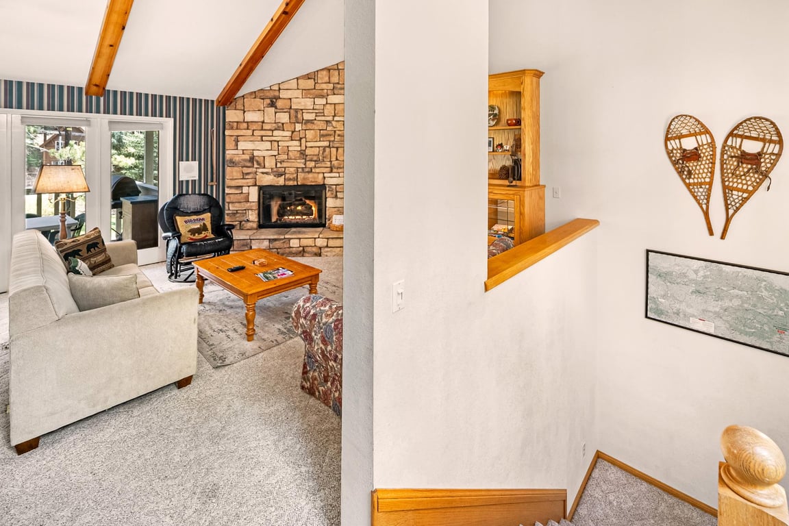 Cabin Image 8
