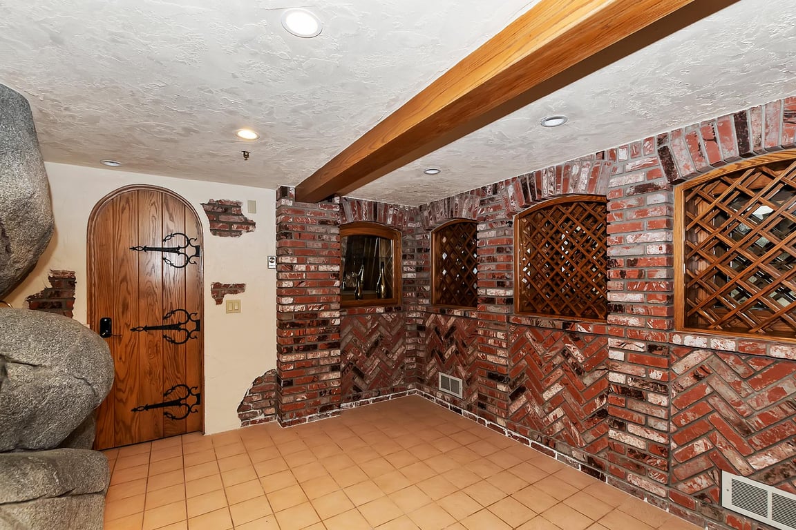 Cabin Image 32