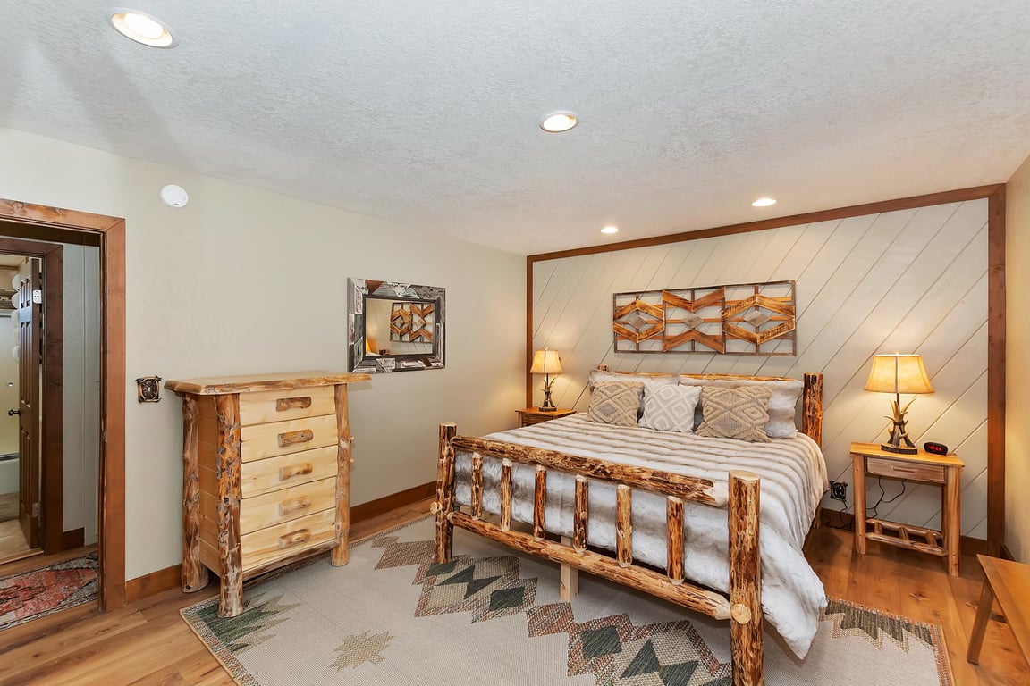 Cabin Image 20