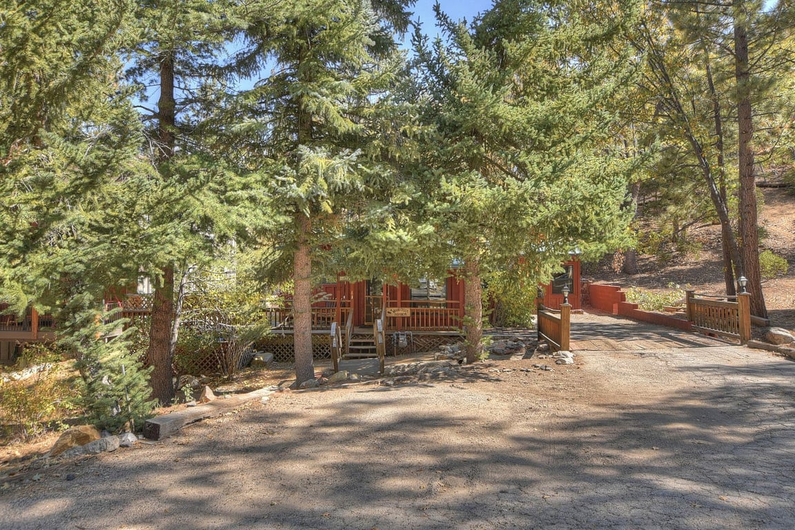 Cabin Image 32