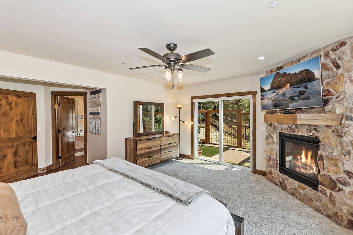 Cabin Image 14