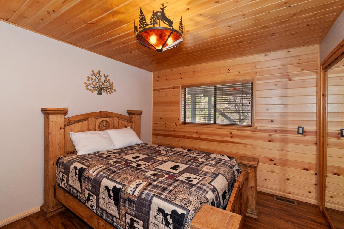 Cabin Image 29