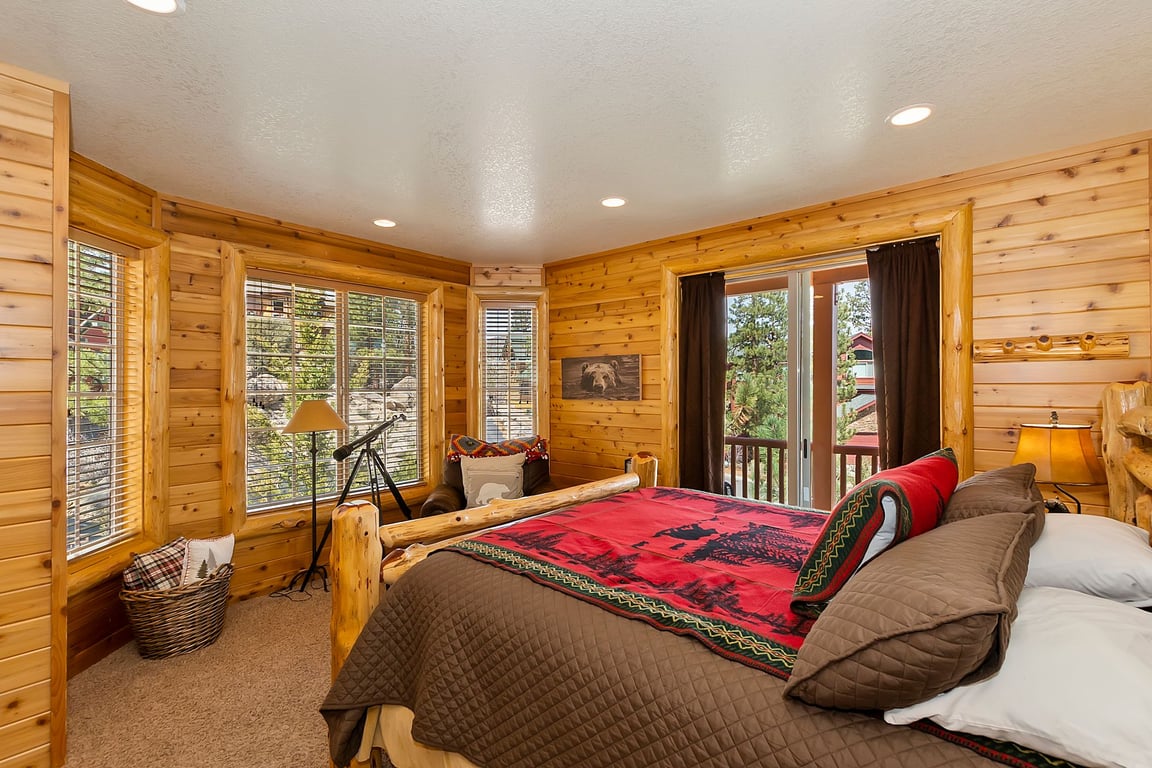 Cabin Image 28