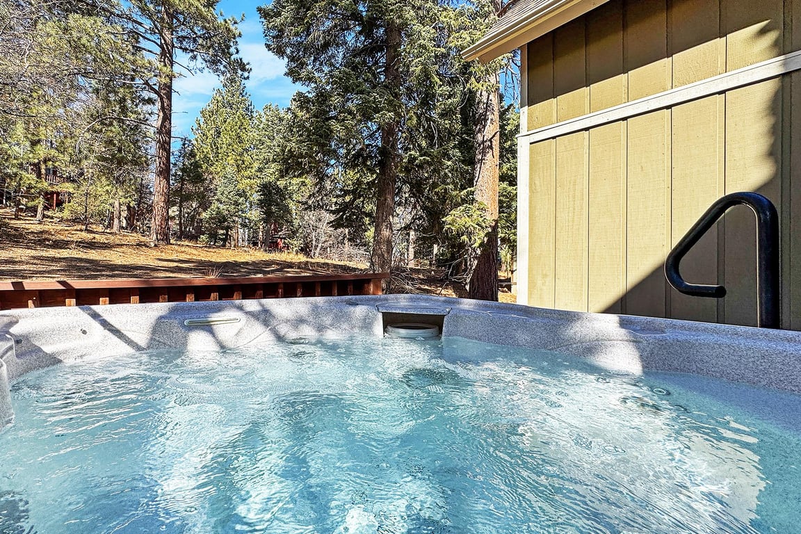 Cabin Image 18