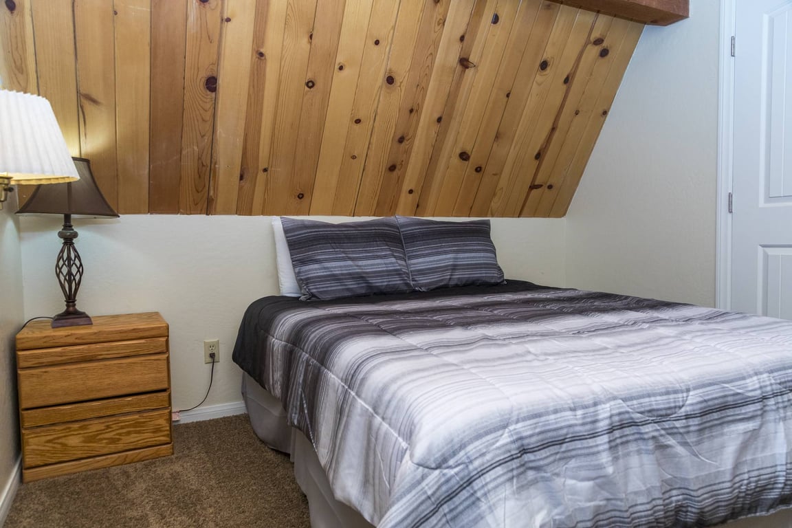 Cabin Image 17