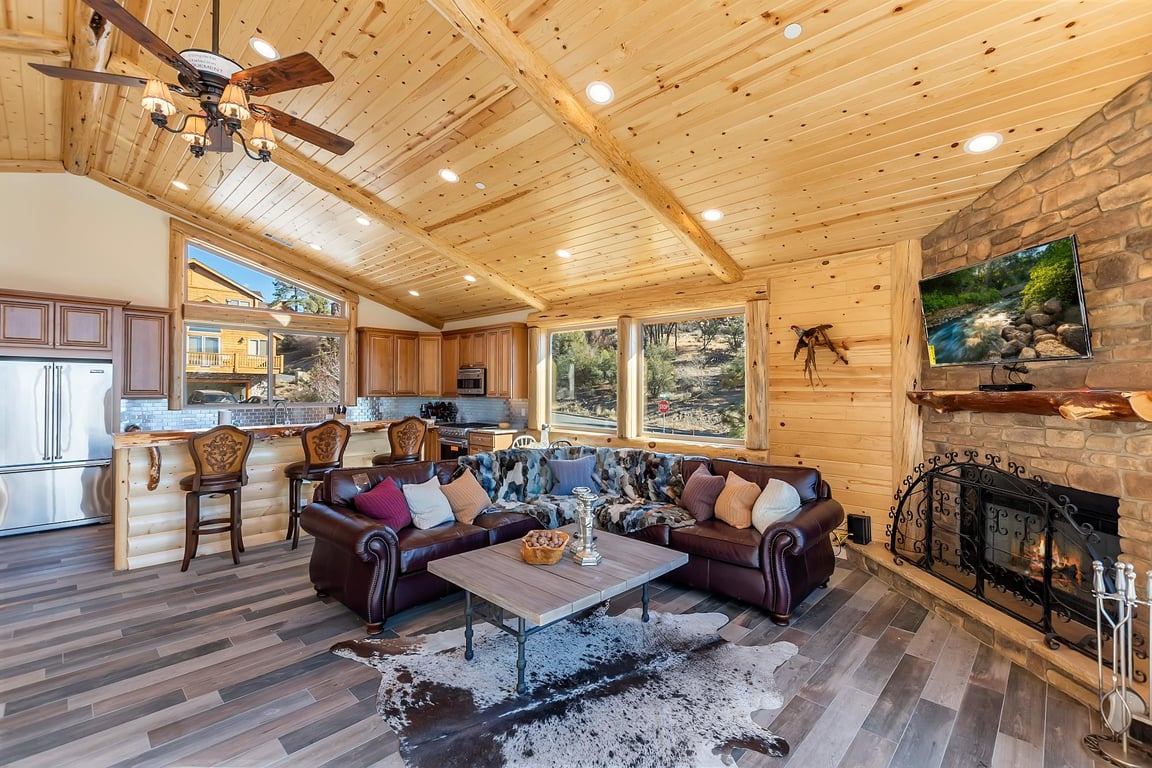 Cabin Image 8