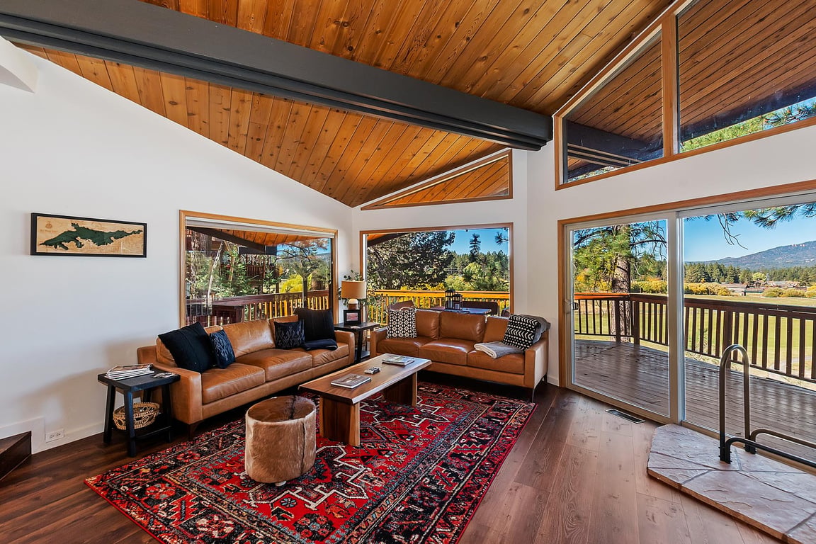 Cabin Image 6