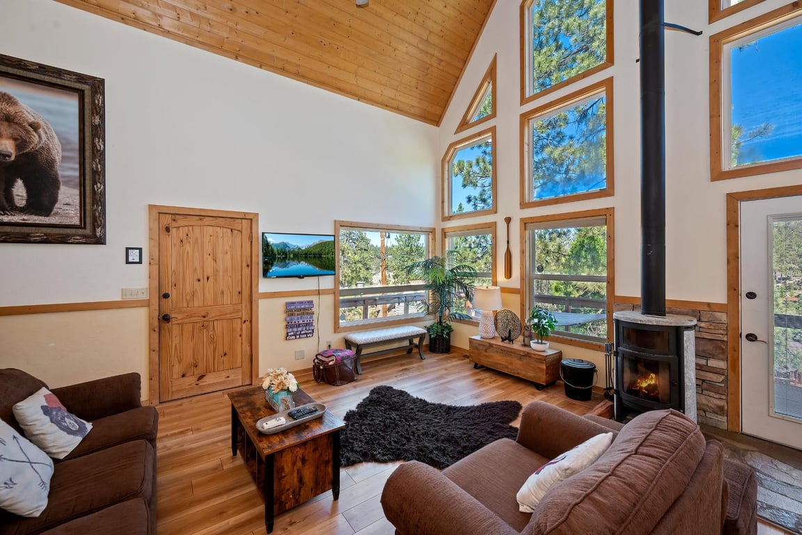 Cabin Image 8