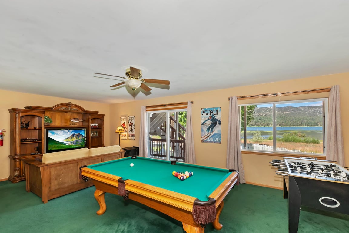 Big Bear Cabin - LakefrontManor - 0004