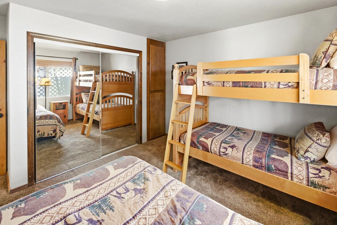 Cabin Image 26