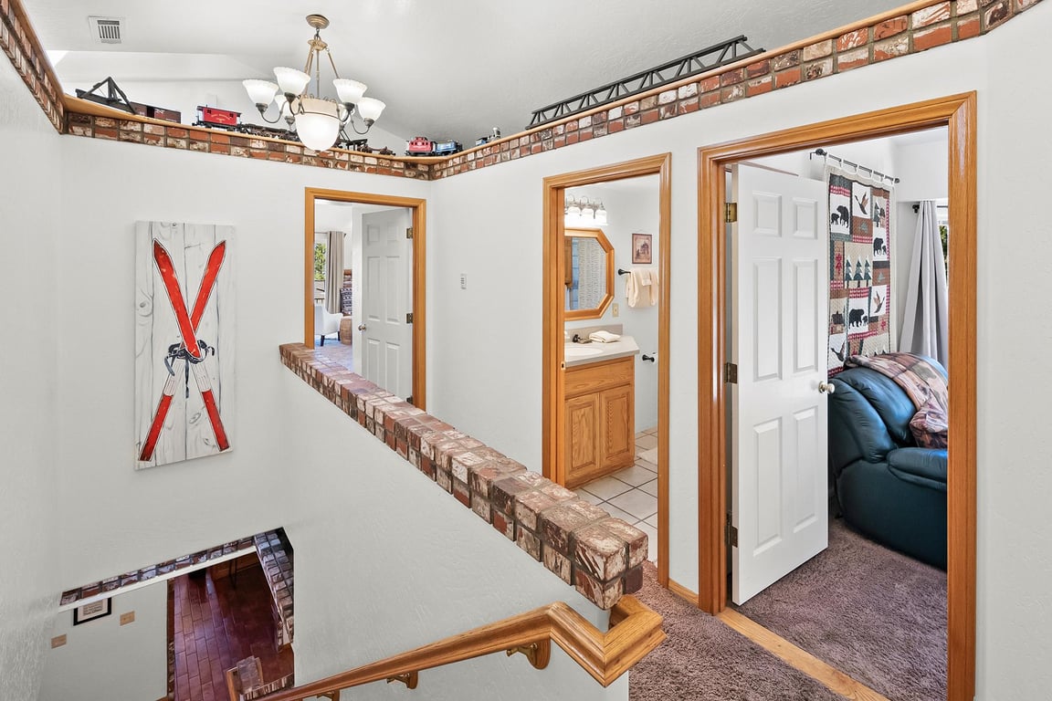 Cabin Image 39