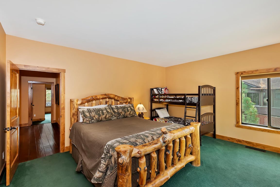 Cabin Image 32