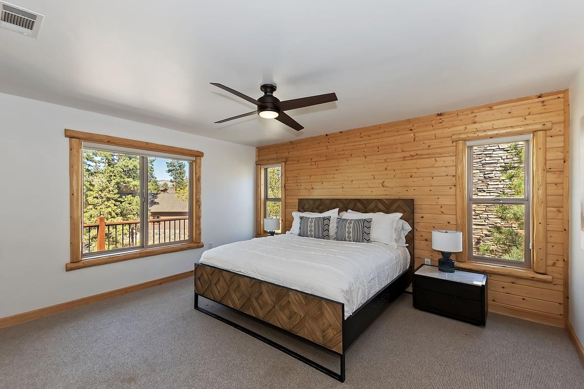 Cabin Image 36