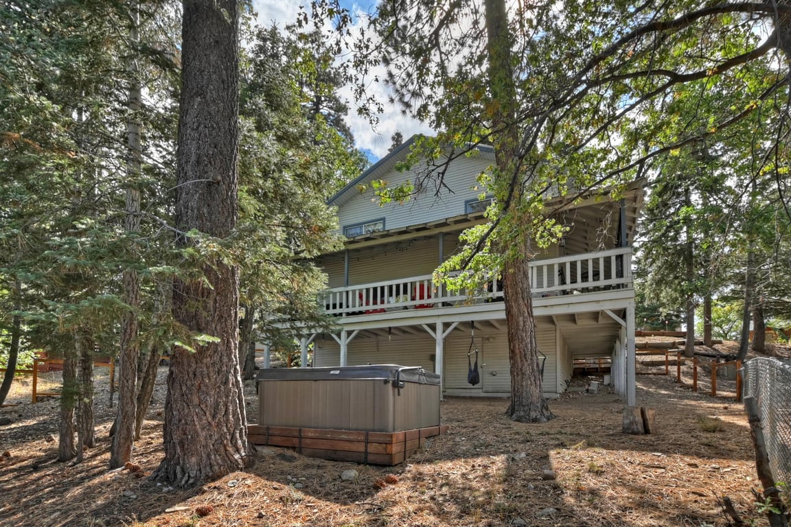 Cabin Image 34