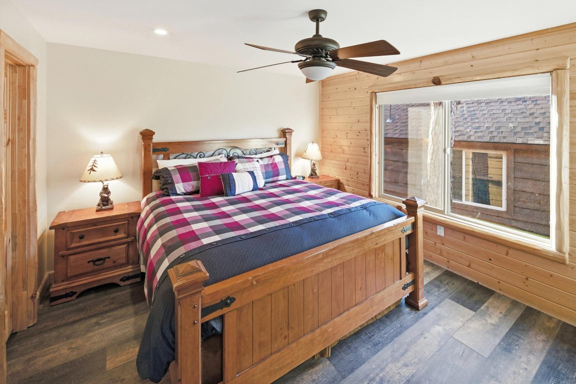 Cabin Image 58