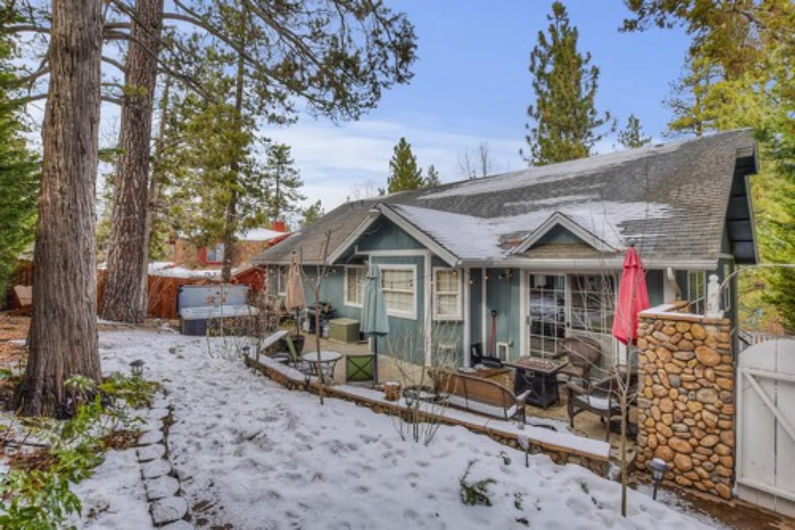 Cabin Image 26