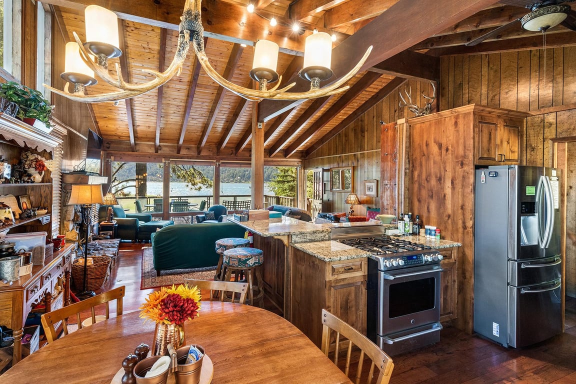 Big Bear Cabin - LakefrontSunsets - 0003