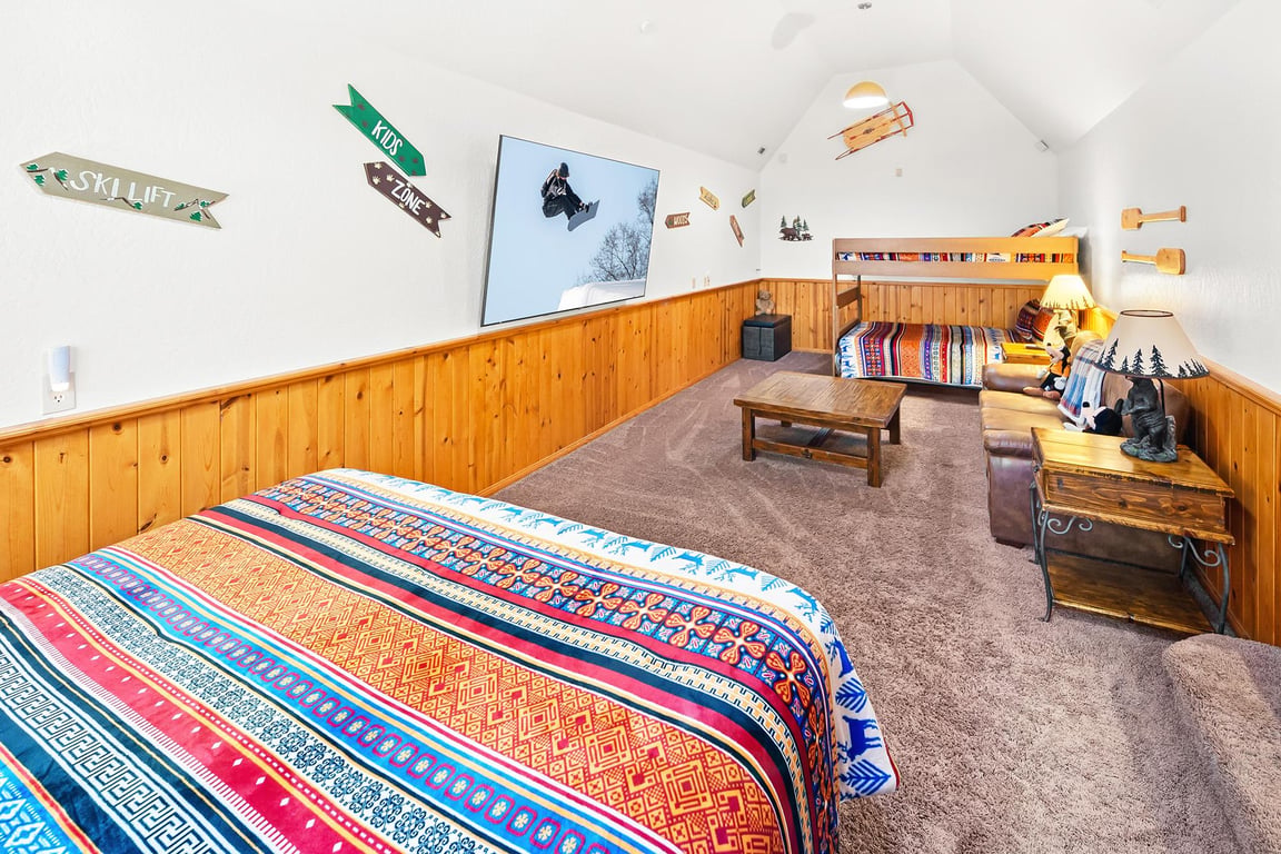 Cabin Image 78