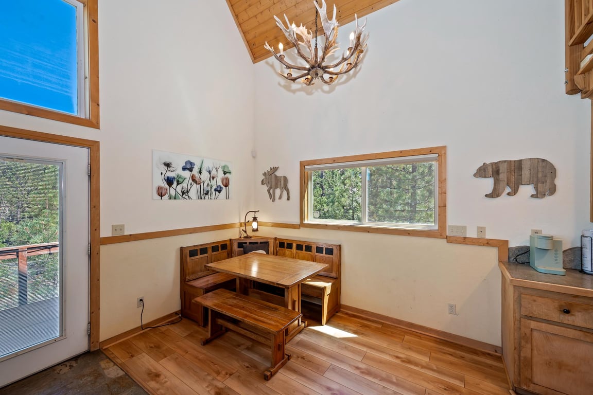 Cabin Image 15