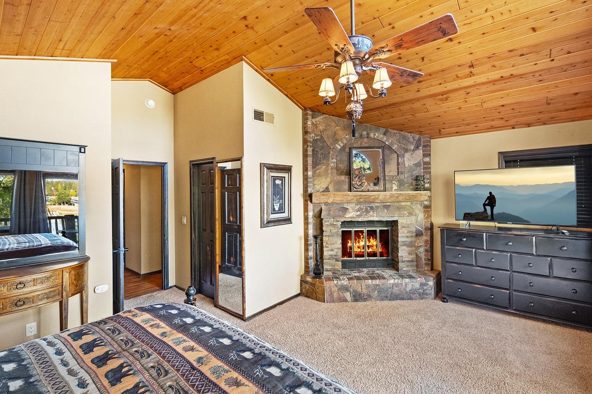 Cabin Image 34