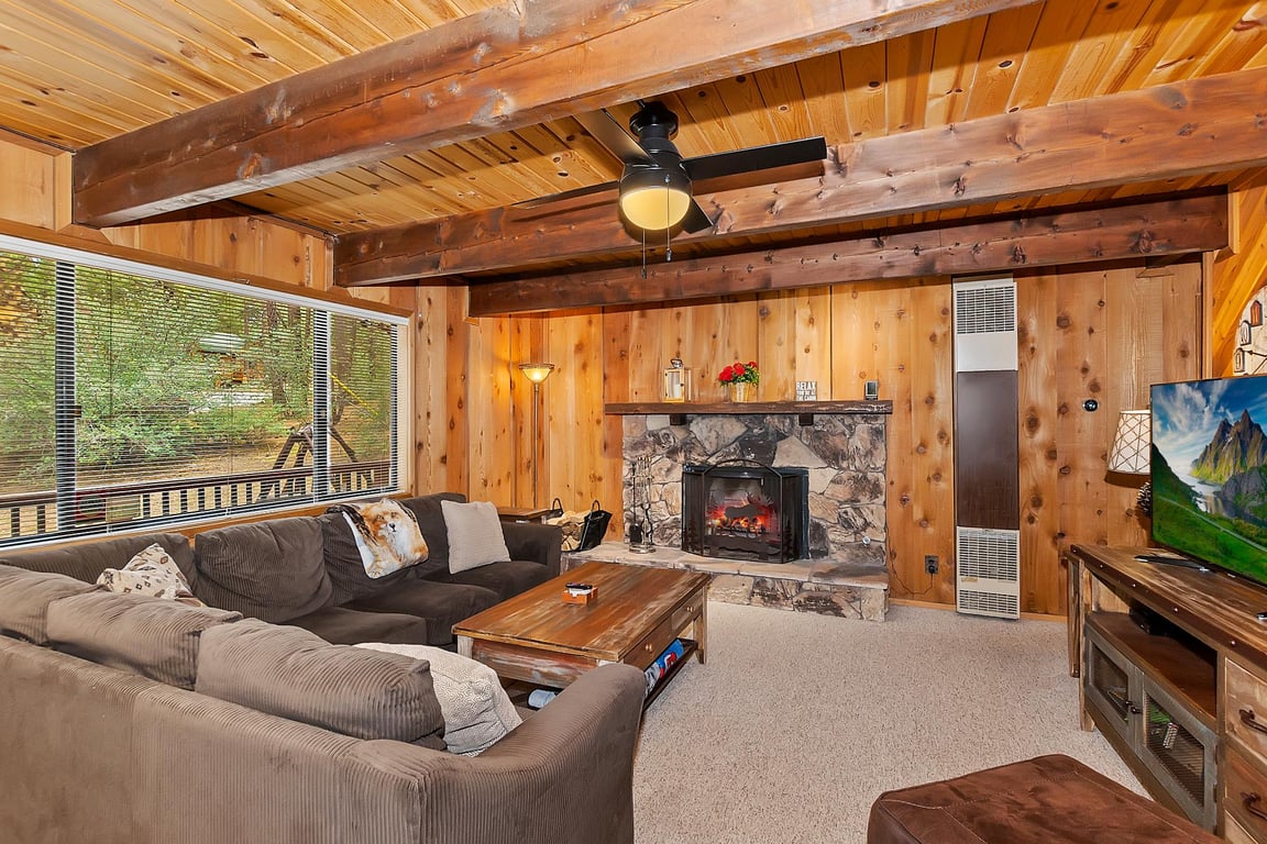 Cabin Image 6