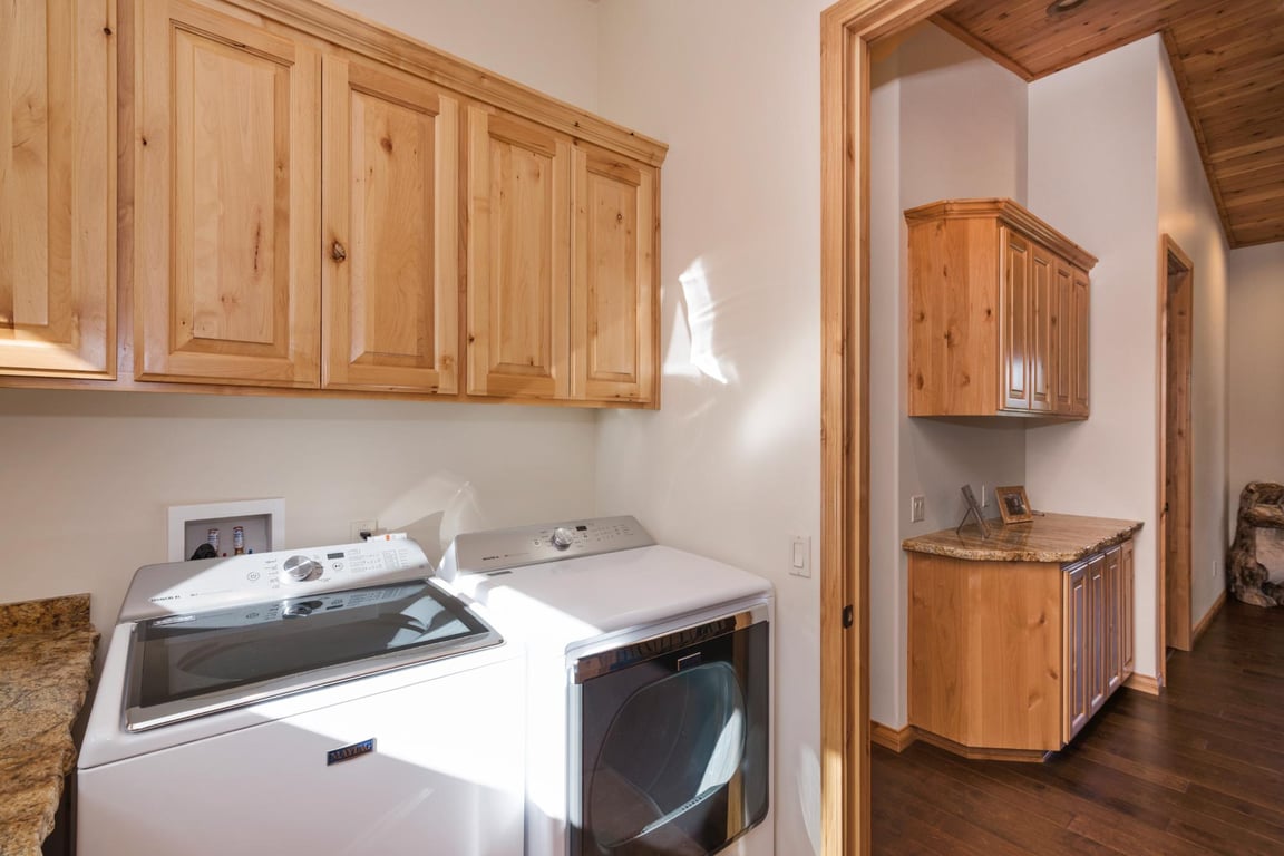 Cabin Image 51